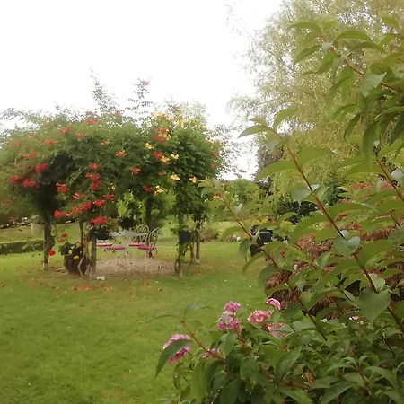 La Maison De Marie Beaumont-les-Autels Extérieur photo
