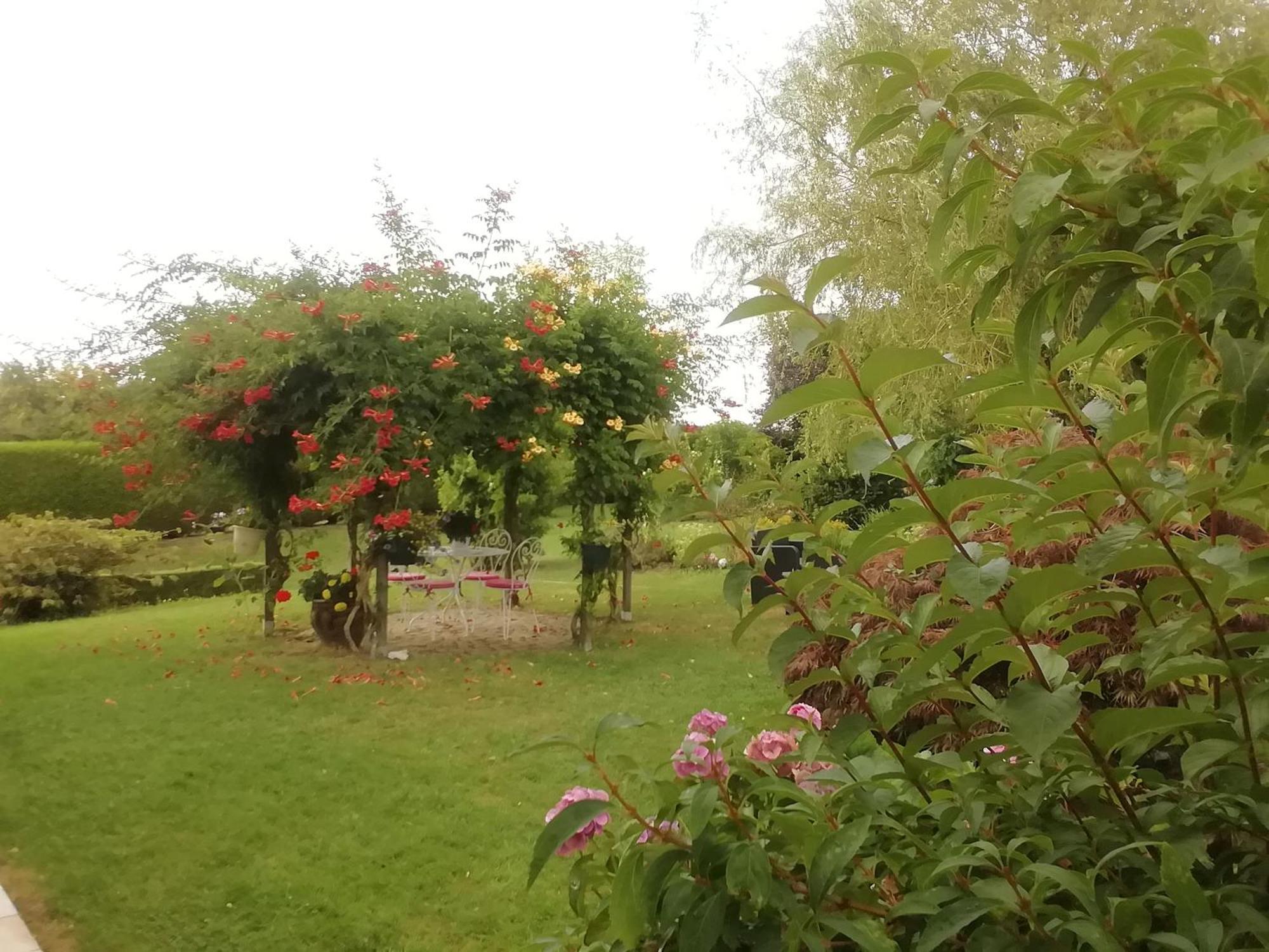 La Maison De Marie Beaumont-les-Autels Extérieur photo